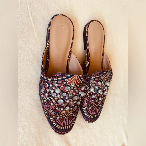 "À New Day" Embellished Bohemian Mules Burgundy/Gold Pearl & CrystalMules Sz 9 - Picture 2 of 3